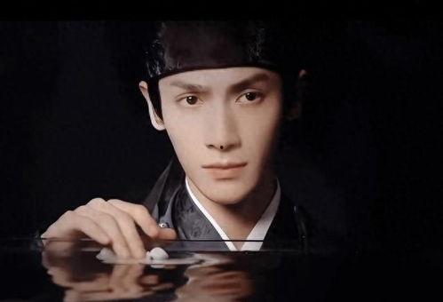 最新爆料男明星塌房视频,当红男星塌房视频曝光，真相令人震惊！